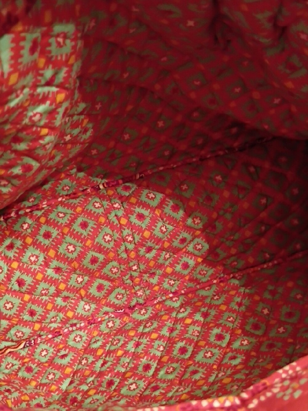 Vera Bradley Reversible Tote In Paprika Pattern - Picture 3 of 5